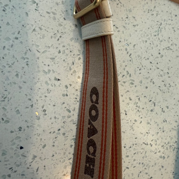 Coach camera bag - Picture 3 of 5